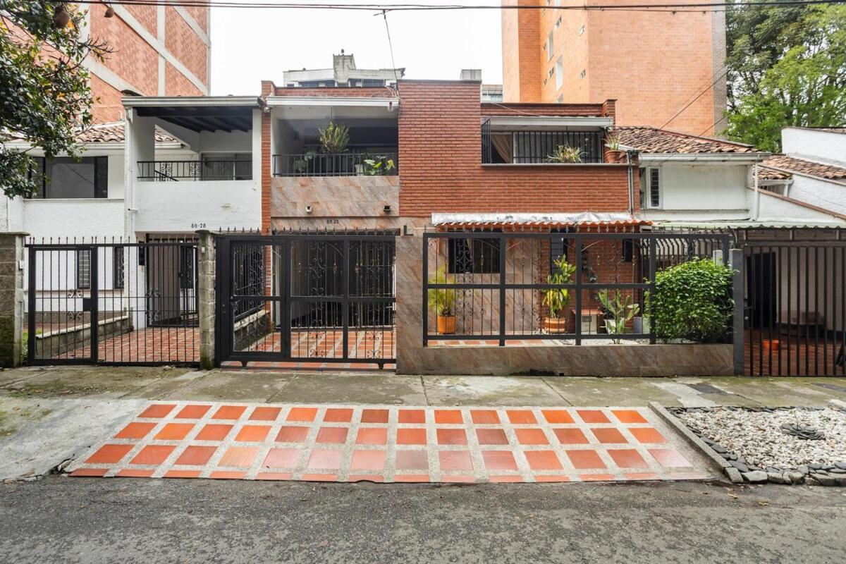 Panoramico Hotel Medellin Exterior photo